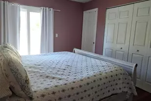 361 SW Fairway Ave, Port Saint Lucie, FL 34983 - Photo 10