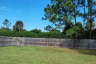 361 SW Fairway Ave, Port Saint Lucie, FL 34983 - Photo 4