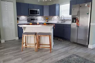 361 SW Fairway Ave, Port Saint Lucie, FL 34983 - Photo 8