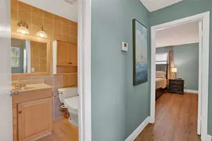 2124 NE 9th Ave, Wilton Manors, FL 33305 - Photo 18