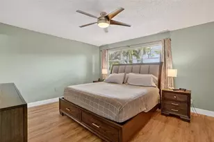 2124 NE 9th Ave, Wilton Manors, FL 33305 - Photo 20