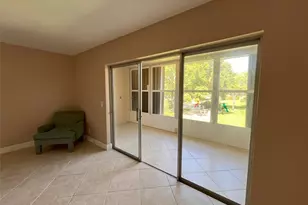 212 Oxford 400, West Palm Beach, FL 33417 - Photo 14