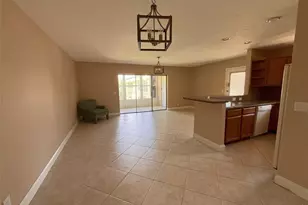 212 Oxford 400, West Palm Beach, FL 33417 - Photo 8