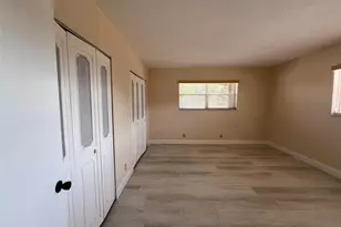 212 Oxford 400, West Palm Beach, FL 33417 - Photo 12