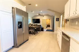 3109 SE Amherst St, Stuart, FL 34997 - Photo 10