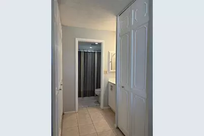 3650  Inverrary Dr, Unit #1B, Lauderhill, FL 33319 - Photo 16