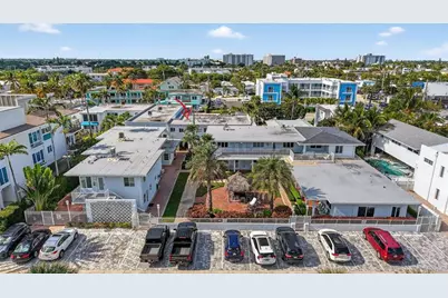 4228 N Ocean Dr, Unit #9, Lauderdale by the Sea, FL 33308 - Photo 2