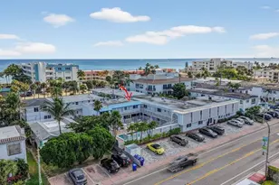 4228 N Ocean Dr, Lauderdale by the Sea, FL 33308 - Photo 32