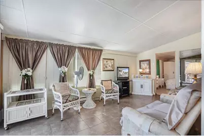 8573 SW 16th St, Davie, FL 33324 - Photo 18