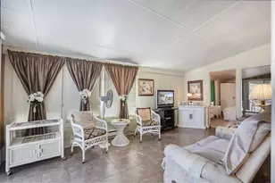 8573 SW 16th St, Davie, FL 33324 - Photo 18