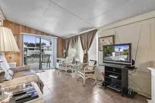 8573 SW 16th St, Davie, FL 33324 - Photo 20