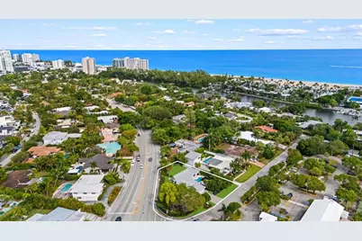 2711  Mayan Dr, Fort Lauderdale, FL 33316 - Photo 24