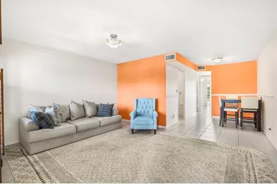 9081  Sunrise Lakes Blvd, Unit #214, Sunrise, FL 33322 - Photo 12