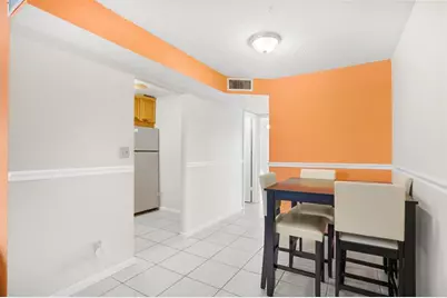 9081  Sunrise Lakes Blvd, Unit #214, Sunrise, FL 33322 - Photo 18