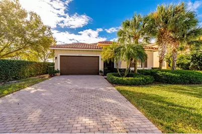 4725  55th St, Vero Beach, FL 32967 - Photo 2