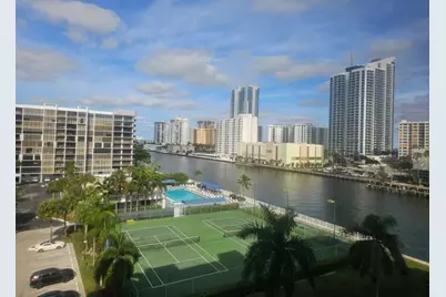 400  Leslie Dr, Unit #717, Hallandale Beach, FL 33009 - Photo 1