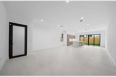 3235  Percival Ave, Unit #2, Miami, FL 33133 - Photo 2