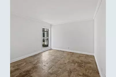 2970 NE 16th Ave, Unit #102B, Oakland Park, FL 33334 - Photo 8