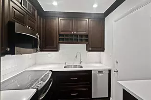 2970 NE 16th Ave, Oakland Park, FL 33334 - Photo 10