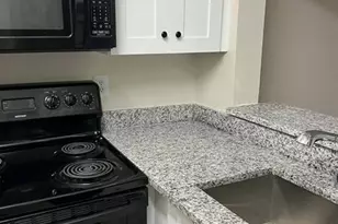 7027 W Sunrise Blvd, Plantation, FL 33313 - Photo 2