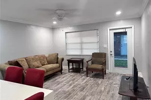 846 NW 8th St, Hallandale Beach, FL 33009 - Photo 4