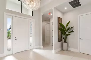 13670 SE Grovewood Dr, Port Saint Lucie, FL 34984 - Photo 2