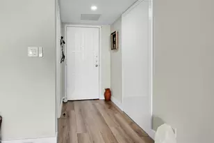 600 Parkview Dr, Hallandale Beach, FL 33009 - Photo 2