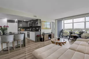 600 Parkview Dr, Hallandale Beach, FL 33009 - Photo 4