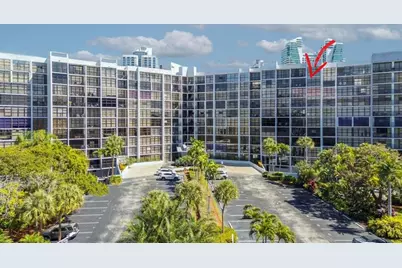 600  Parkview Dr, Unit #1029, Hallandale Beach, FL 33009 - Photo 1