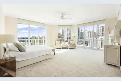 111 SE 8th Ave, Unit #Ph-1701, Fort Lauderdale, FL 33301 - Photo 14