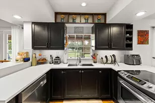 3179 Hoylake Rd, Lake Worth, FL 33467 - Photo 10