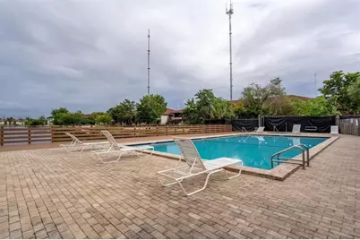 550 NW 214th, Unit #201, Miami Gardens, FL 33169 - Photo 16