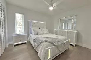 27153 Edenbridge Ct, Bonita Springs, FL 34135 - Photo 6