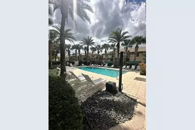2911  Cascada Isles Way, Unit #1801, Hollywood, FL 33024 - Photo 4
