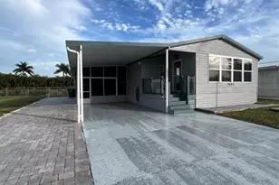 1625 SW 35th Cir, Okeechobee, FL 34974 - Photo 1