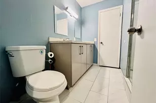 21440 NW 40th Cir Ct, Miami Gardens, FL 33055 - Photo 10