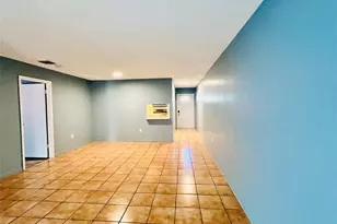 21440 NW 40th Cir Ct, Miami Gardens, FL 33055 - Photo 14