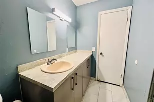 21440 NW 40th Cir Ct, Miami Gardens, FL 33055 - Photo 18