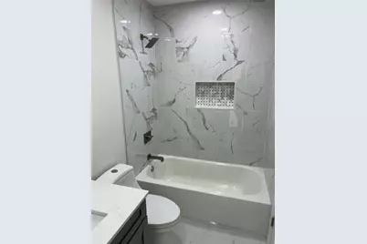 7104 NW 38th Mnr, Coral Springs, FL 33065 - Photo 18