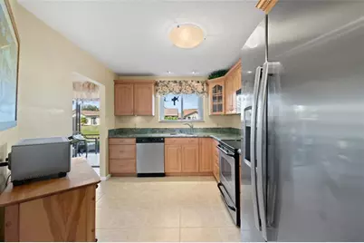 2215  Discovery Cir, Unit #2215, Deerfield Beach, FL 33442 - Photo 8