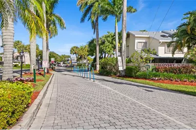 2215  Discovery Cir, Unit #2215, Deerfield Beach, FL 33442 - Photo 28