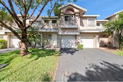 2215  Discovery Cir, Unit #2215, Deerfield Beach, FL 33442 - Photo 1