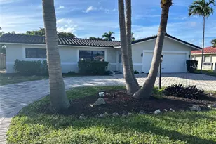 4431 NE 28th Ave, Lighthouse Point, FL 33064 - Photo 2