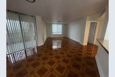 8740 NW 40th St, Unit #405, Coral Springs, FL 33065 - Photo 2