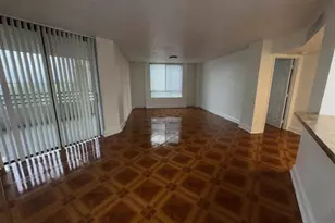 8740 NW 40th St, Coral Springs, FL 33065 - Photo 2