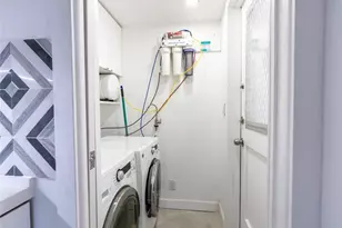 2850 N Palm Aire Dr, Pompano Beach, FL 33069 - Photo 16