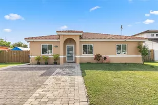 13410 SW 260th Ln, Homestead, FL 33032 - Photo 2