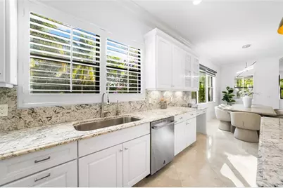 8252  Bradford Way, Parkland, FL 33076 - Photo 24