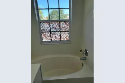 2040 SE Avon Park Dr, Port Saint Lucie, FL 34952 - Photo 20