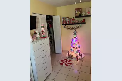 7960 NW 174th St, Hialeah, FL 33015 - Photo 6